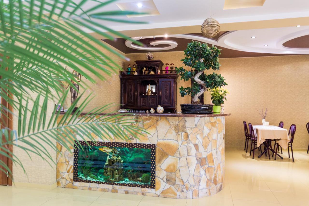 Sunrise Boutique Hotel Berehove  Dış mekan fotoğraf