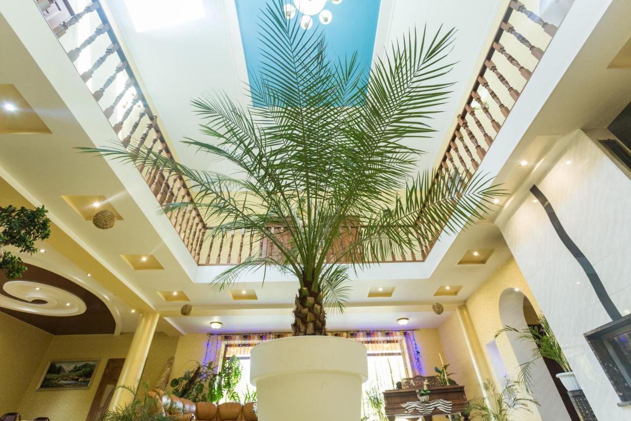 Sunrise Boutique Hotel Berehove  Dış mekan fotoğraf